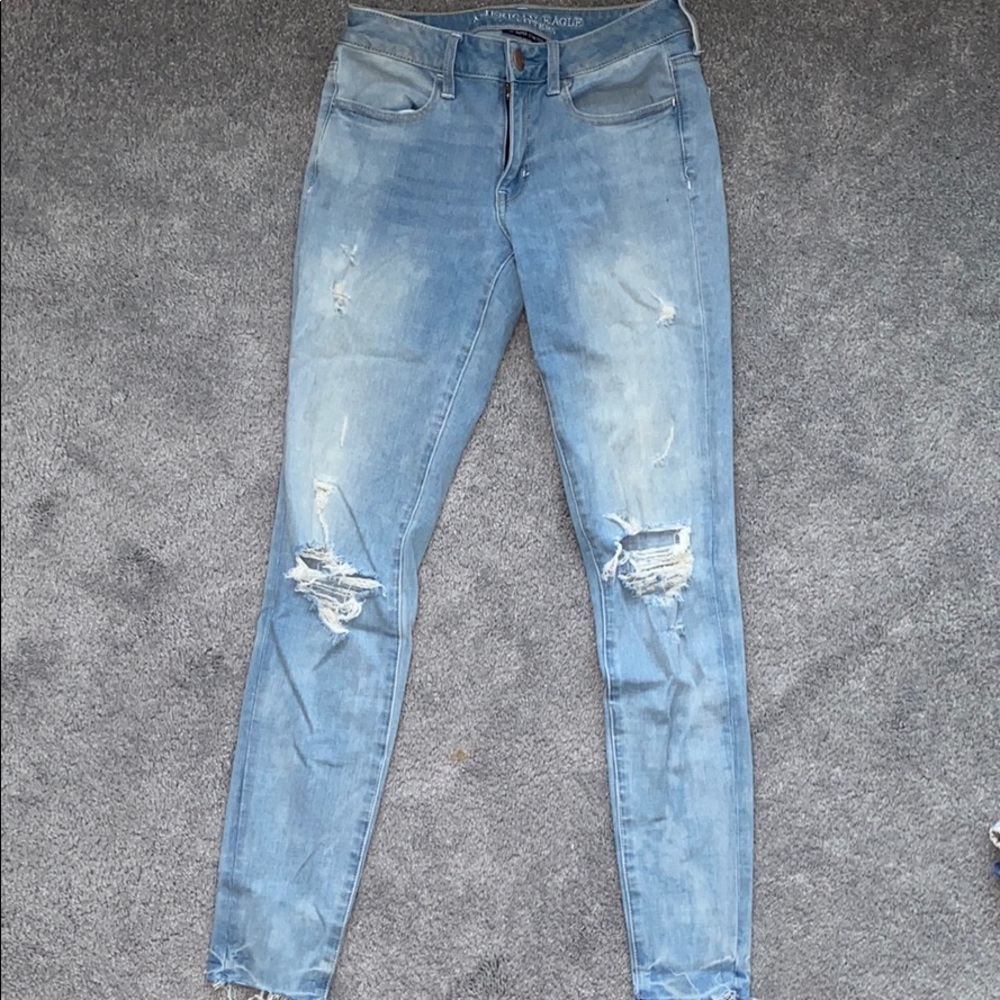 American Eagle light wash jean jeggings
